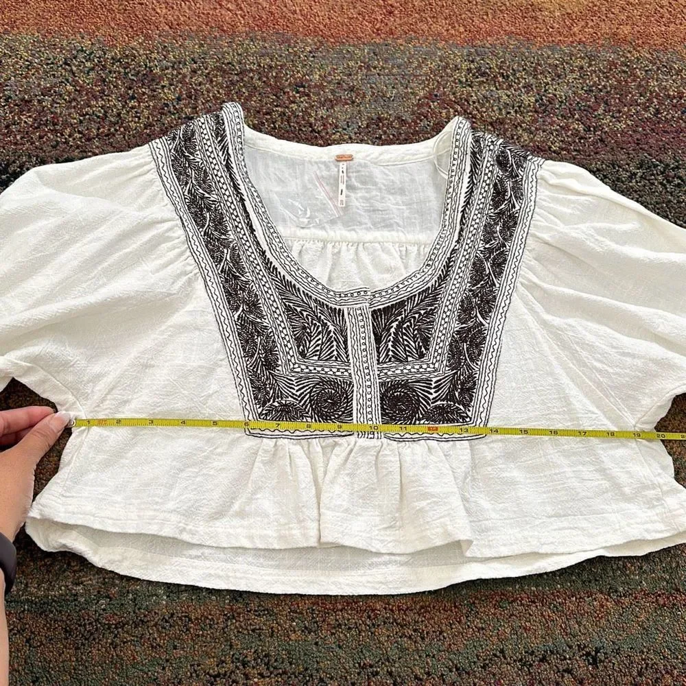 FREE PEOPLE Iggie Embroidered Blouse in Ivory/Black Bean Size XS